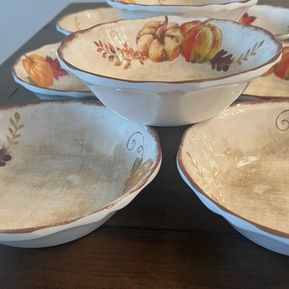 Rachel Ashwell Fall Harvest Pumpkins 6 Melamine Bowls  - salad / soup bowls. - Picture 2 of 3